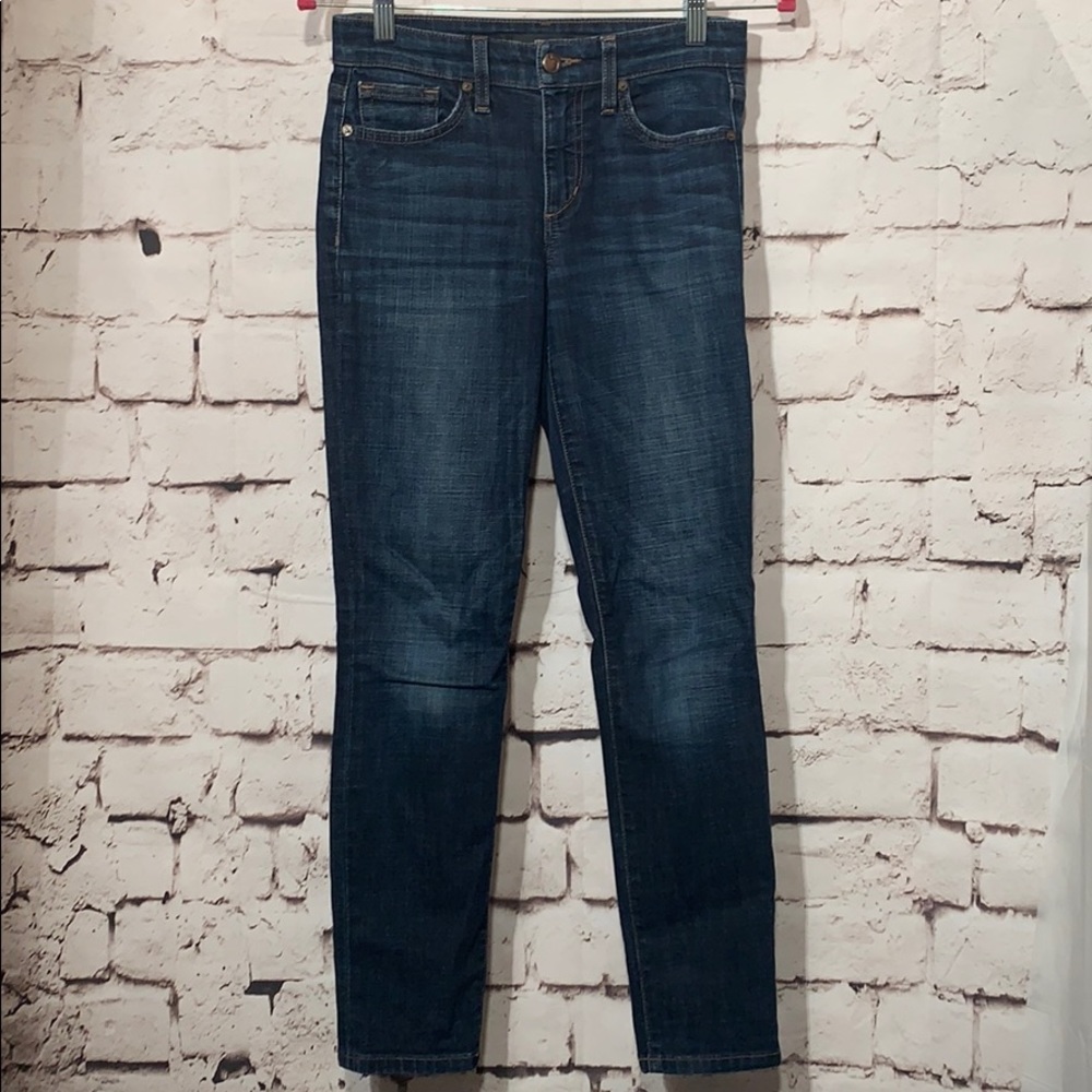 Joe’s “Chrissy” Skinnys, Size 24